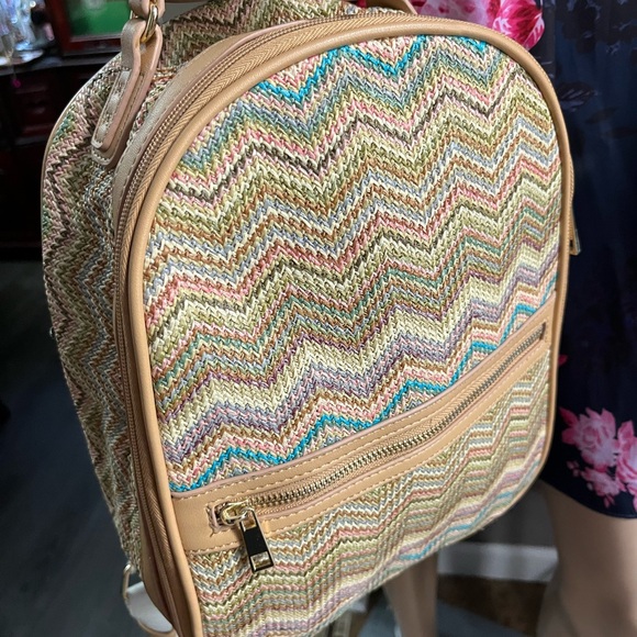 🎈soldUC🎈Tommy Bahama Backpack - Picture 16 of 16